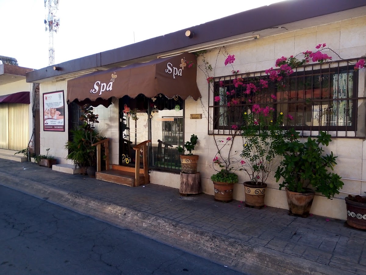 Maryposas Spa. Arts & Healing