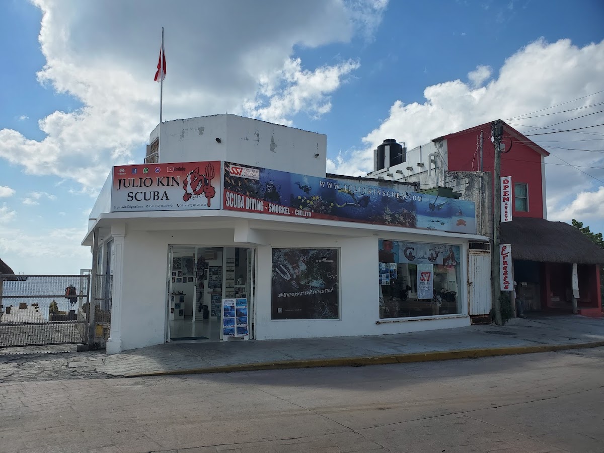 Julio Kin VIP Scuba