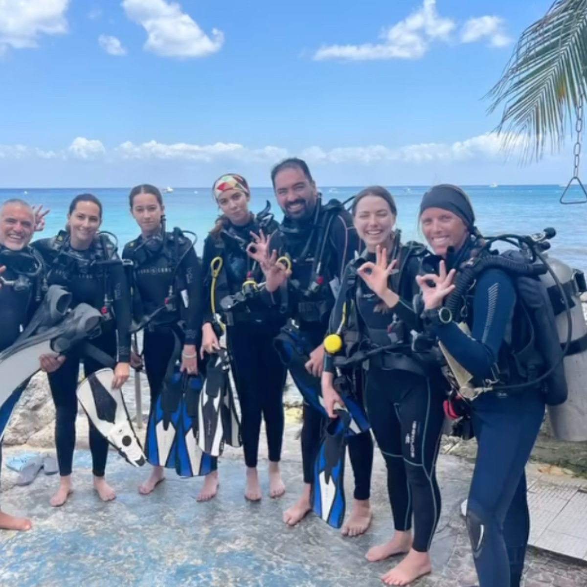 Cozumel H2O – Fast Boats & Small-Group Premium Dive Adventures